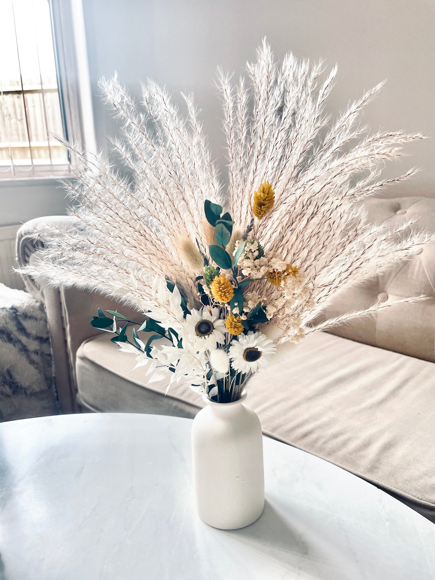 Pampas Arrangement with nordic vase/ pampass grass arrangement / dried flower arrangement/ gift for her, boho decor, wedding flowers / mixed pampas grass
