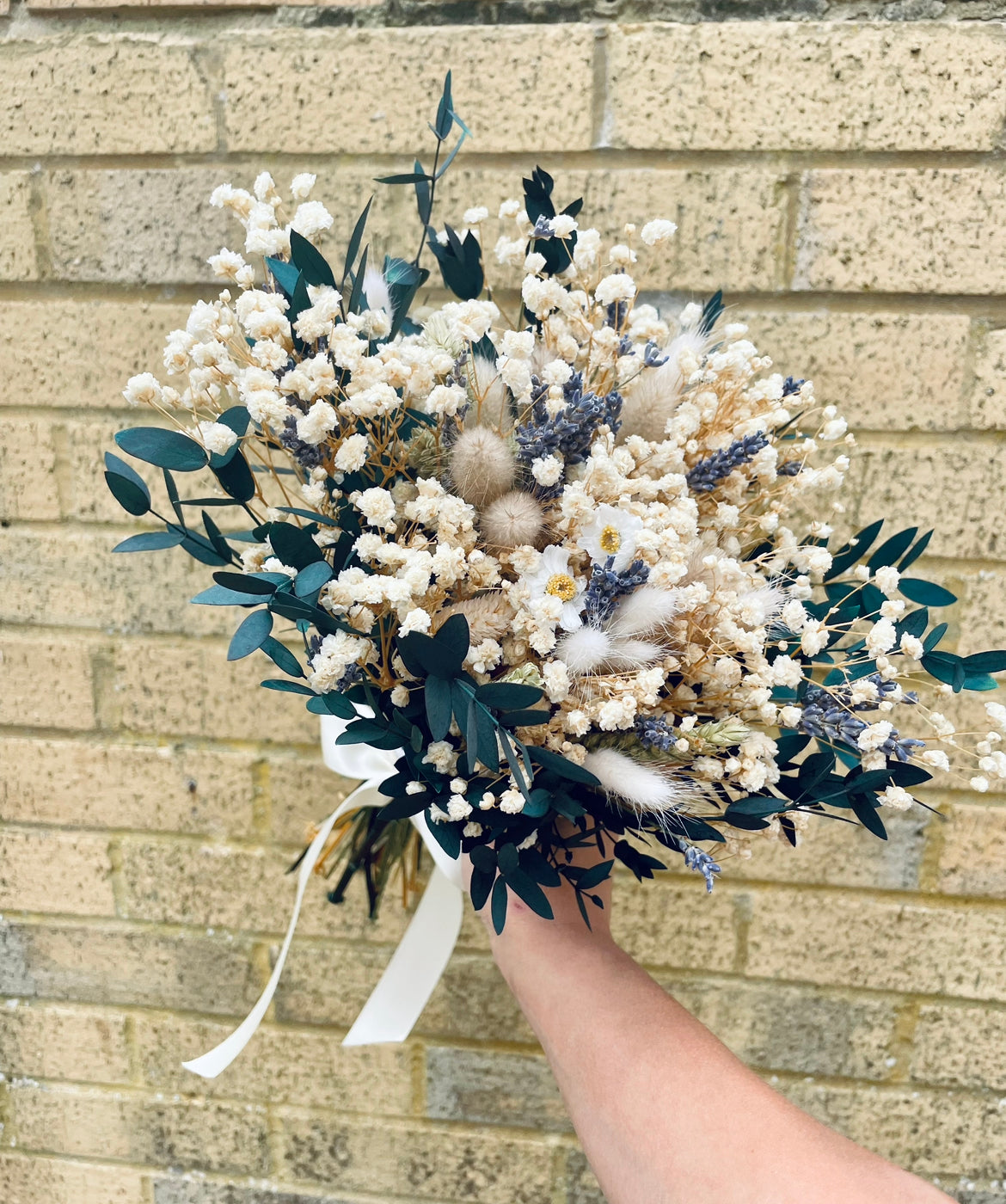 Rustic Dried Baby’s Breath Eucalyptus Bridal Bouquet – Gypsophila Wedding Flowers, Bridesmaid Bouquet, Boho Dried Flower Arrangement