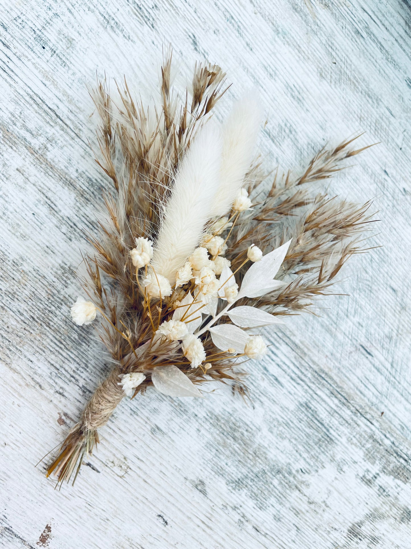 Pampas Boutonnière/ Buttonhole/ Mini dried flowers bouquet/ Wedding Mini flower bundle / Small flower arrangement