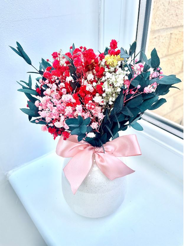 Centerpiece Flowers with vase Gift for teacher Mini Dried Flower Bouquet Gift for Her Home Decor Birthday Gift Decor Gift Gypsophila