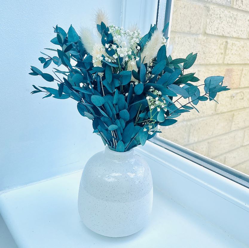 Centerpiece Flowers with vase Gift for teacher Mini Dried Flower Bouquet Gift for Her Home Decor Birthday Gift Decor Gift Gypsophila