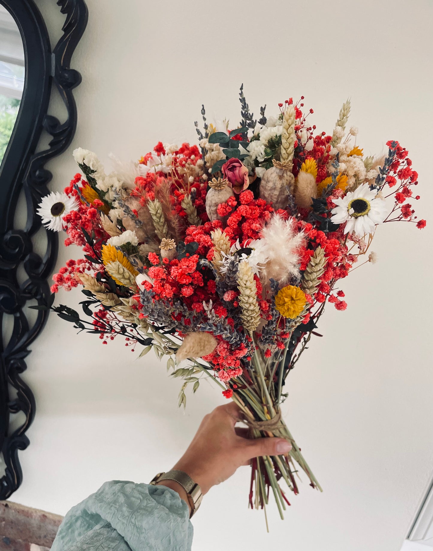 Eternal Bloom – Dried Flower Bouquet