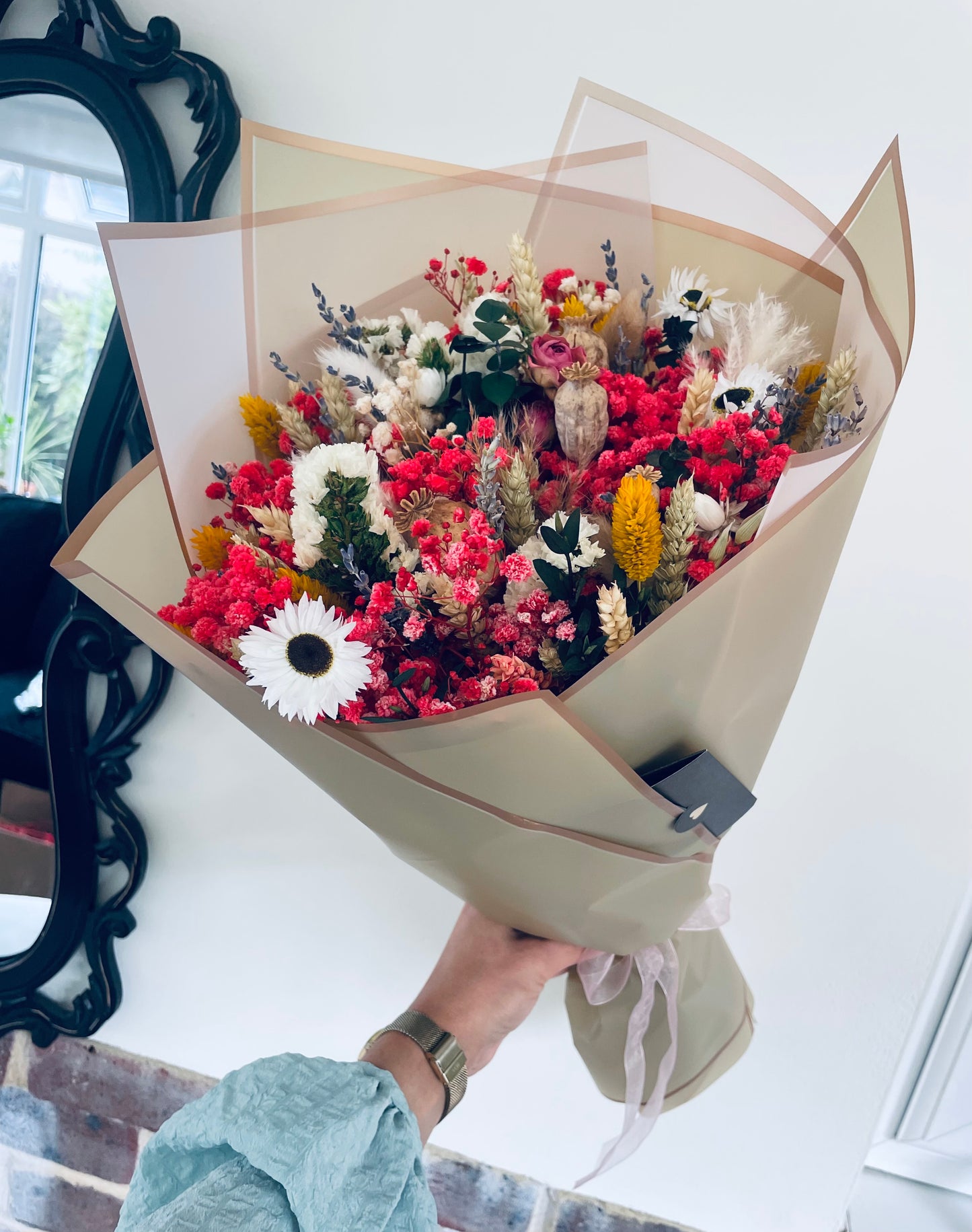 Eternal Bloom – Dried Flower Bouquet