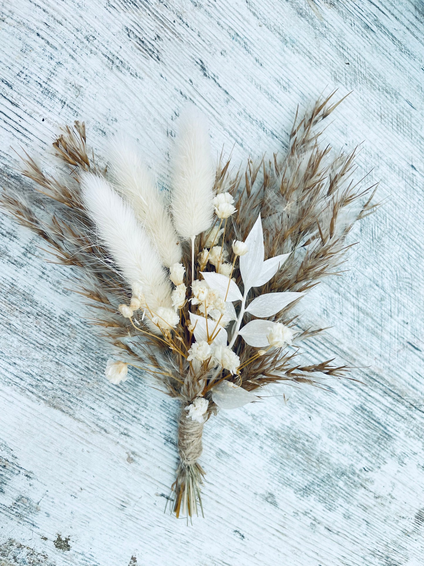 Pampas Boutonnière/ Buttonhole/ Mini dried flowers bouquet/ Wedding Mini flower bundle / Small flower arrangement