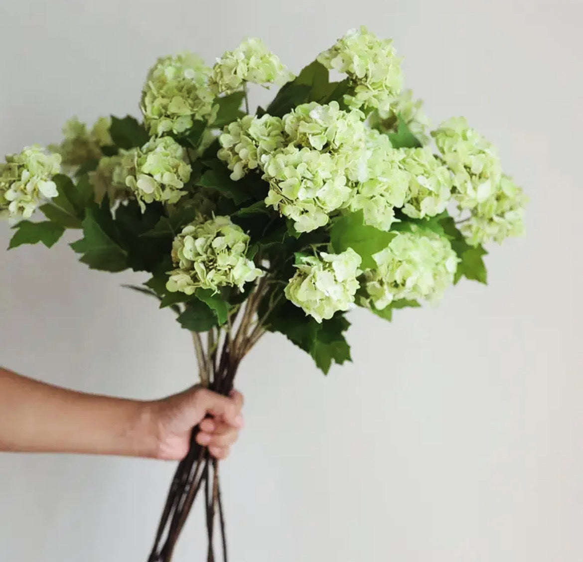 Faux snowball flowers artificial green hydrangea snowball flowers white DIY wedding bouquet home decor kitchen centerpiece floral gift