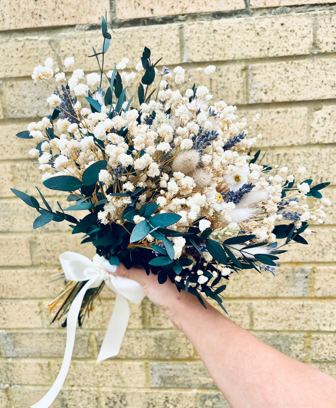 Rustic Dried Baby’s Breath Eucalyptus Bridal Bouquet – Gypsophila Wedding Flowers, Bridesmaid Bouquet, Boho Dried Flower Arrangement