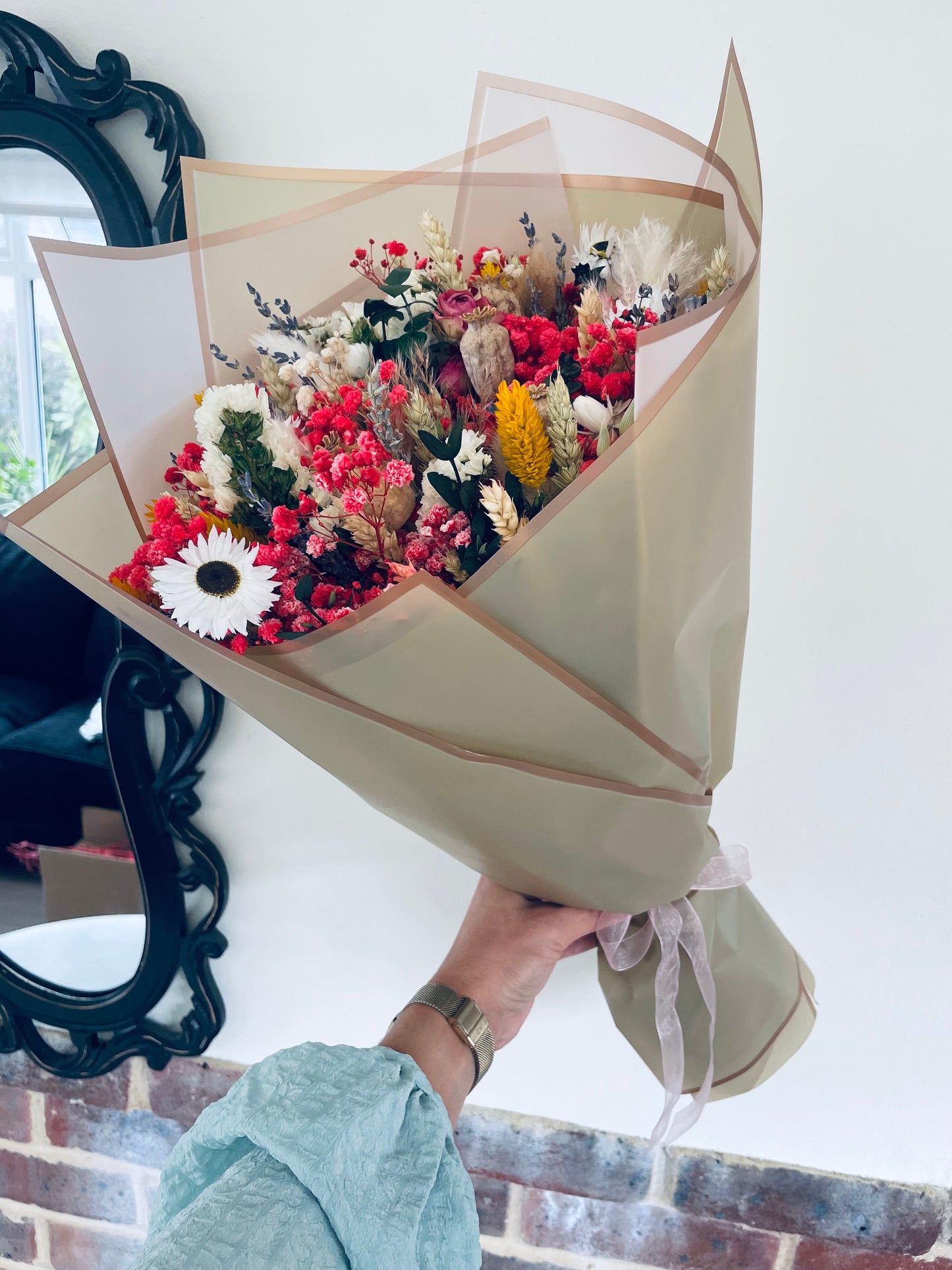 Eternal Bloom – Dried Flower Bouquet