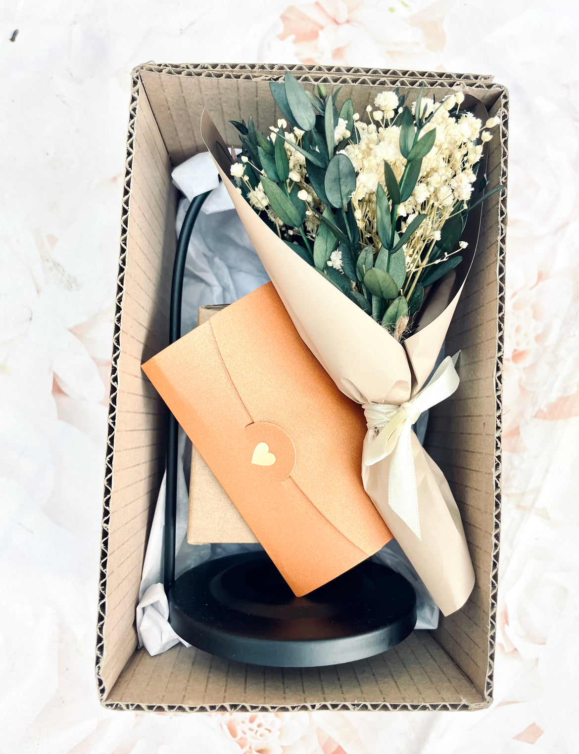 GIFT SET Tear Drop Tea Light Holder Wax Melt Burner with Flowers an Card