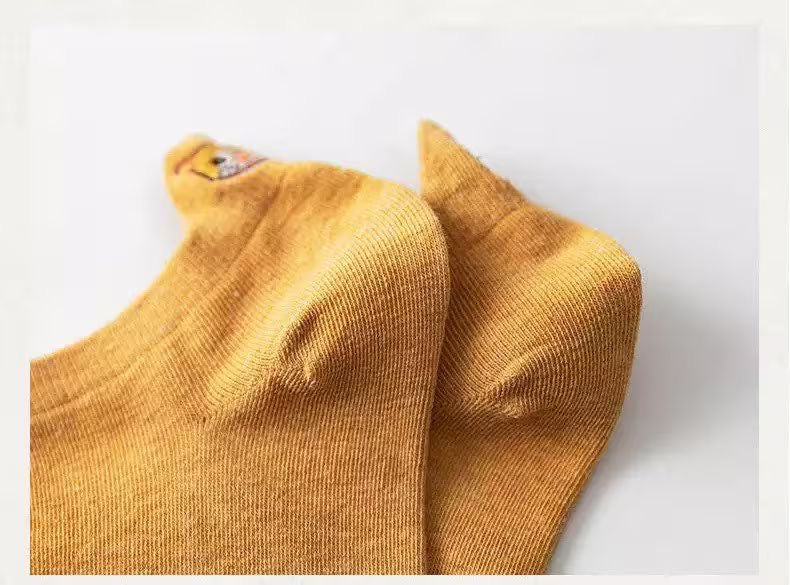 Personalized Cotton cat embroidery ankle socks/women's ankle socks/cat socks/gift for her / cat owner gift
