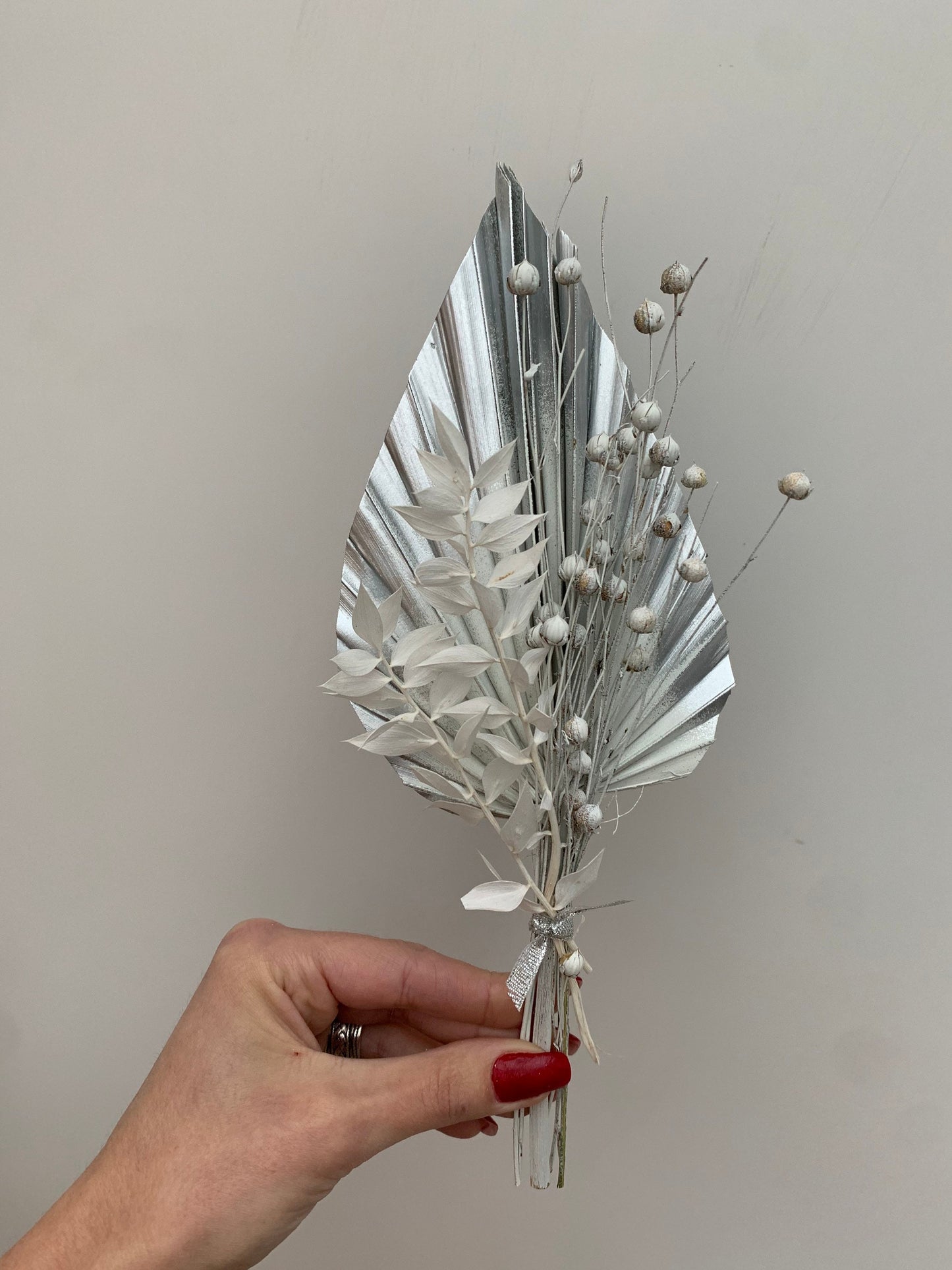 WHITE COLLECTION /white ruscus branch/ white bunnytail/ silver palm spear bouquet / wedding decoration/ Dried flowers cake topper