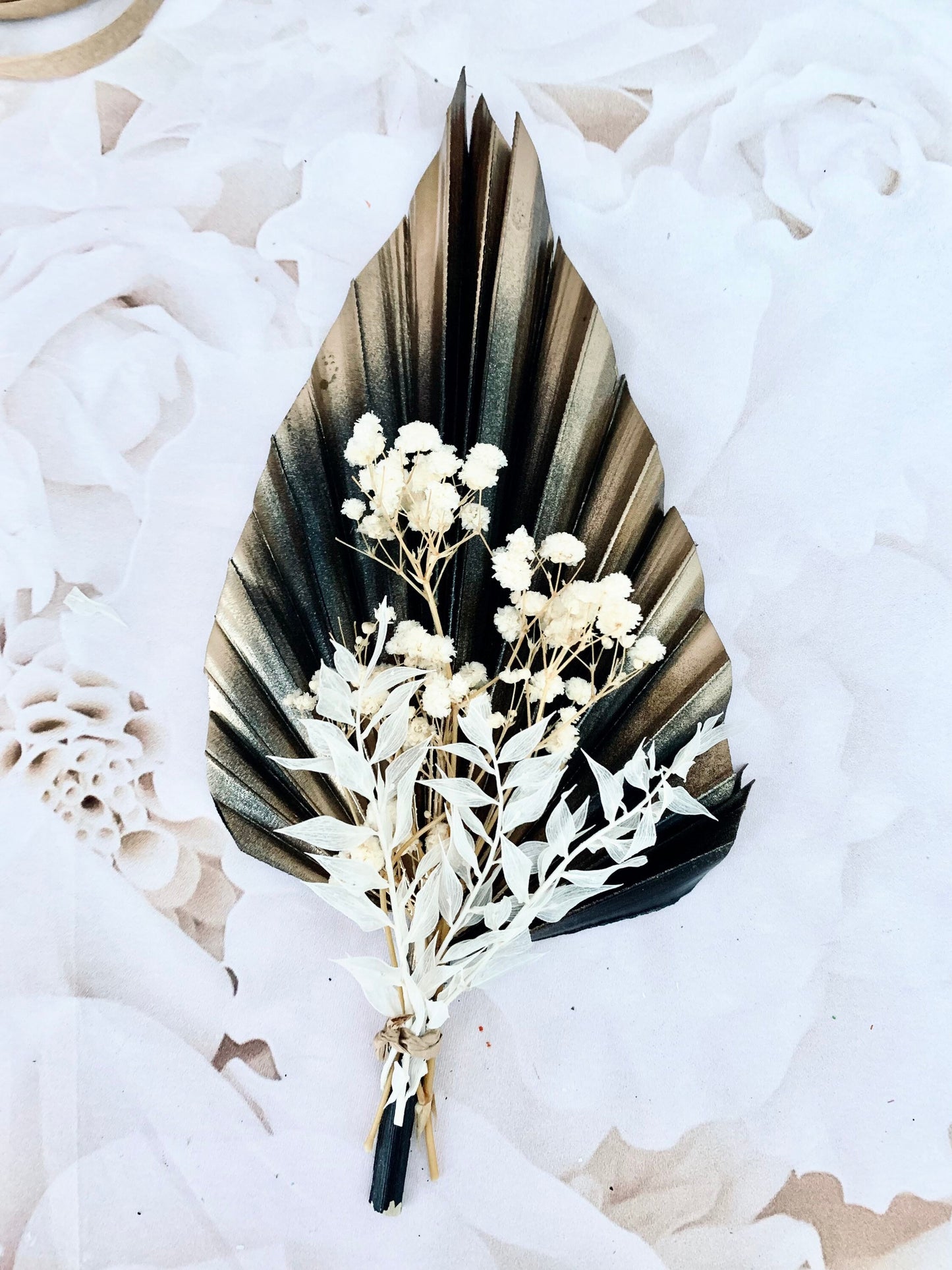 Palm Spear Cake Topper Palm Leaf Dried Flower Cake Topper Dry Flower Pampas Cake Topper Cream Gold Palm Spear Bouquet Number Cake Topper