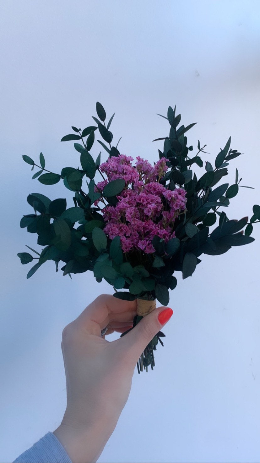 Dried Flower Arrangement Bouquet/ white vase/ home decor floral arrangements with eucaliptus and statice flower UK/ Everlasting Dried Flower Bouquet