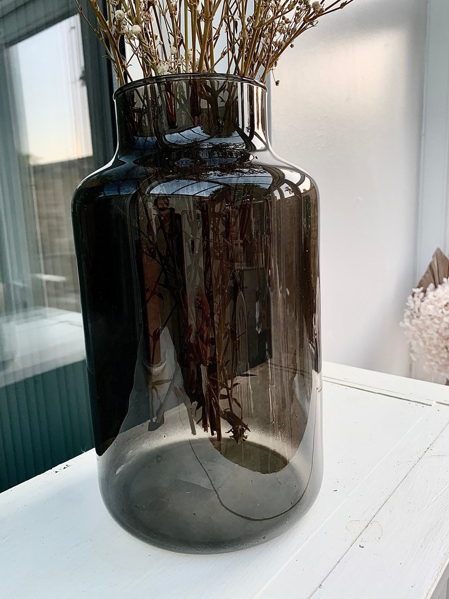 Preserved white dried Gypsophila /Black Glass Vase/ bud vase / vase for flowers/ gypsophila bouquet /home decor / dried flower gifts