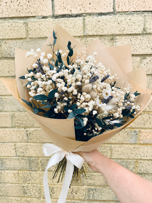 Gypsophila Eucalyptus Bouquet NATURAL GRACE – Gypsophila Wedding Flowers, Bridesmaid Bouquet, Boho Dried Flower Arrangement (Copy)