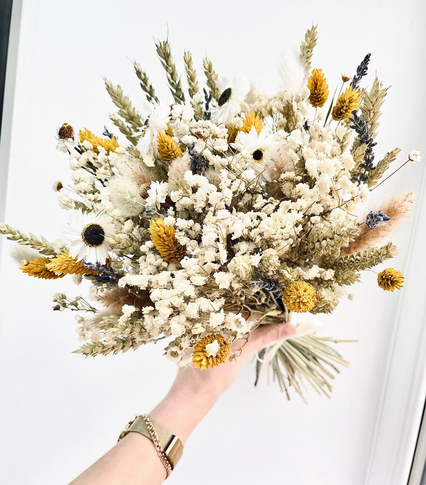 Gypsophila Daisies Boho Rustic Bridal Bouquet / Bridesmaid bouquet / Boutonnière