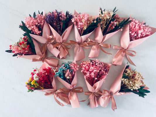 10 x Wrapped Mini Dried Flower Bouquets