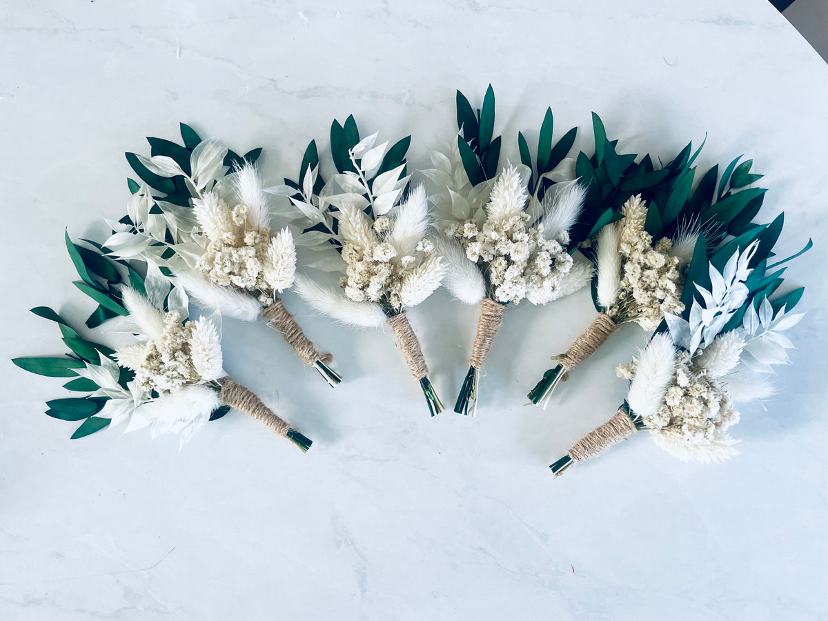 Dried Flower Buttonholes – White & Green Wedding Boutonnieres