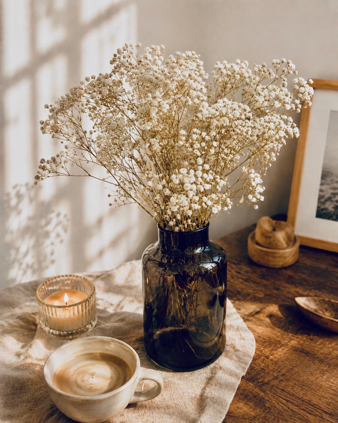 Preserved white dried Gypsophila /Black Glass Vase/ bud vase  / vase for flowers/ gypsophila bouquet /home decor / dried flower gifts