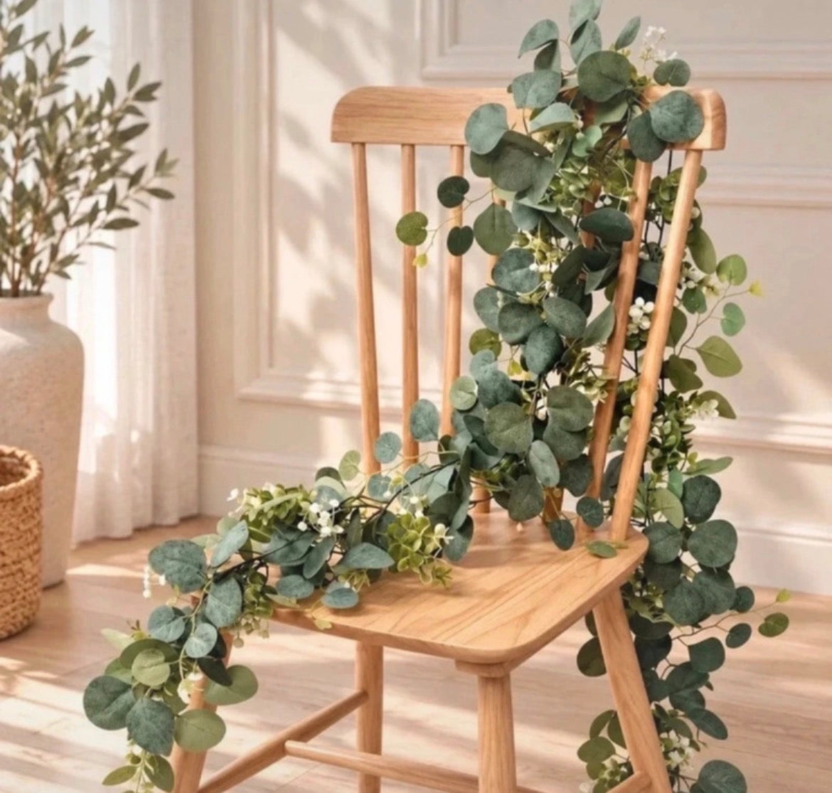 Eucalyptus Garland With Long Willow Leaves, Silvery Dollar Boston Fern Greenery Garland White Flowers Eucalyptus Vines, Scene Decor 1.8meter