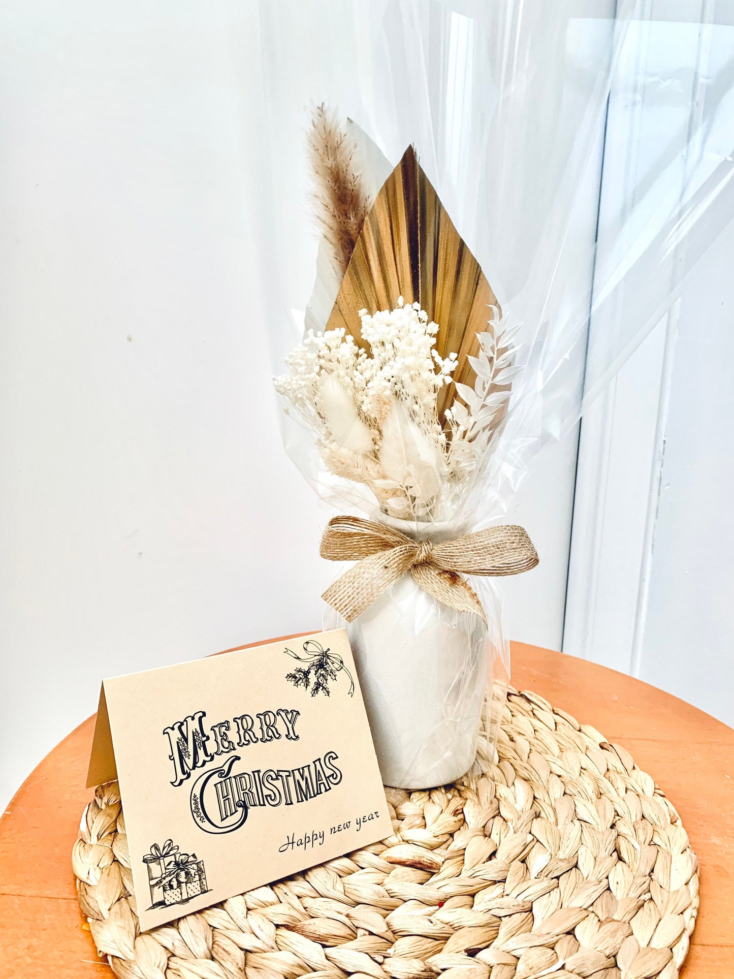 Dried flower arrangement / palm spear bouquet/ gift for her / friend gift/ Palm cake topper / gold palm spear