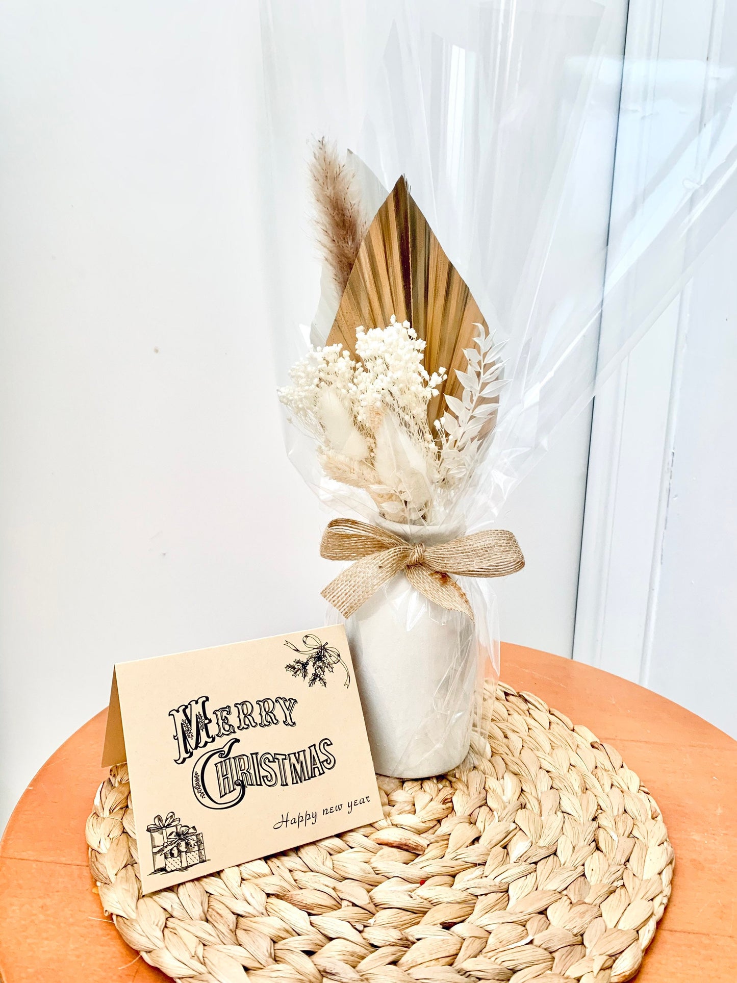 Dried flower arrangement / palm spear bouquet/ gift for her / friend gift/ Palm cake topper / gold palm spear